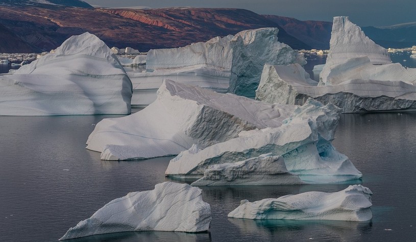 Побережье Гренландии, лед